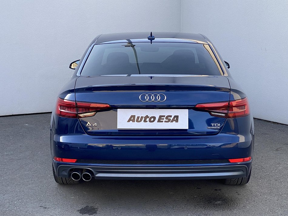 Audi A4 3.0 TDi S-line Quattro