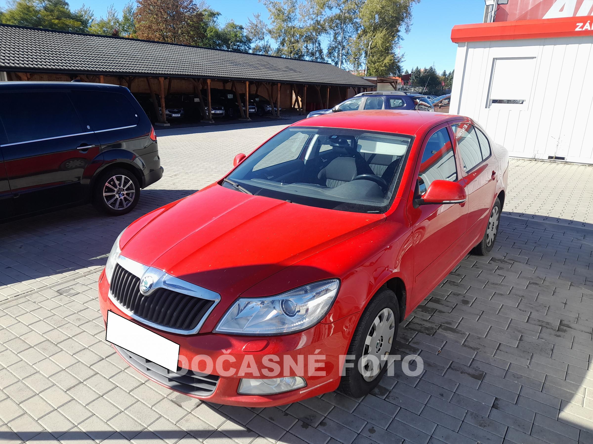 Škoda Octavia II, 2011 - pohled č. 2