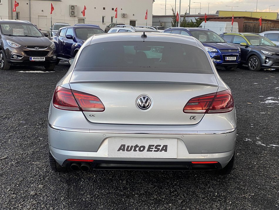 Volkswagen Passat CC 2.0TDi 