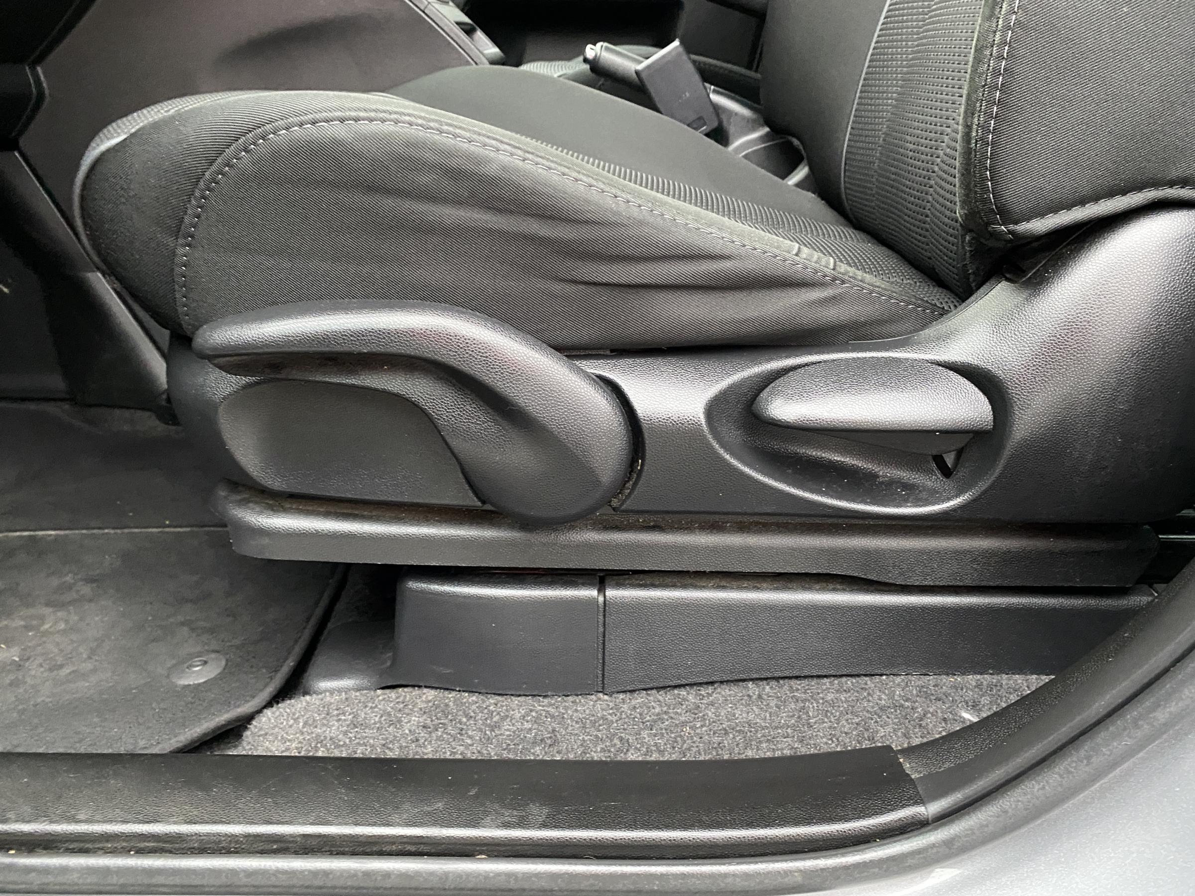 Mazda 5, 2015 - pohled č. 17