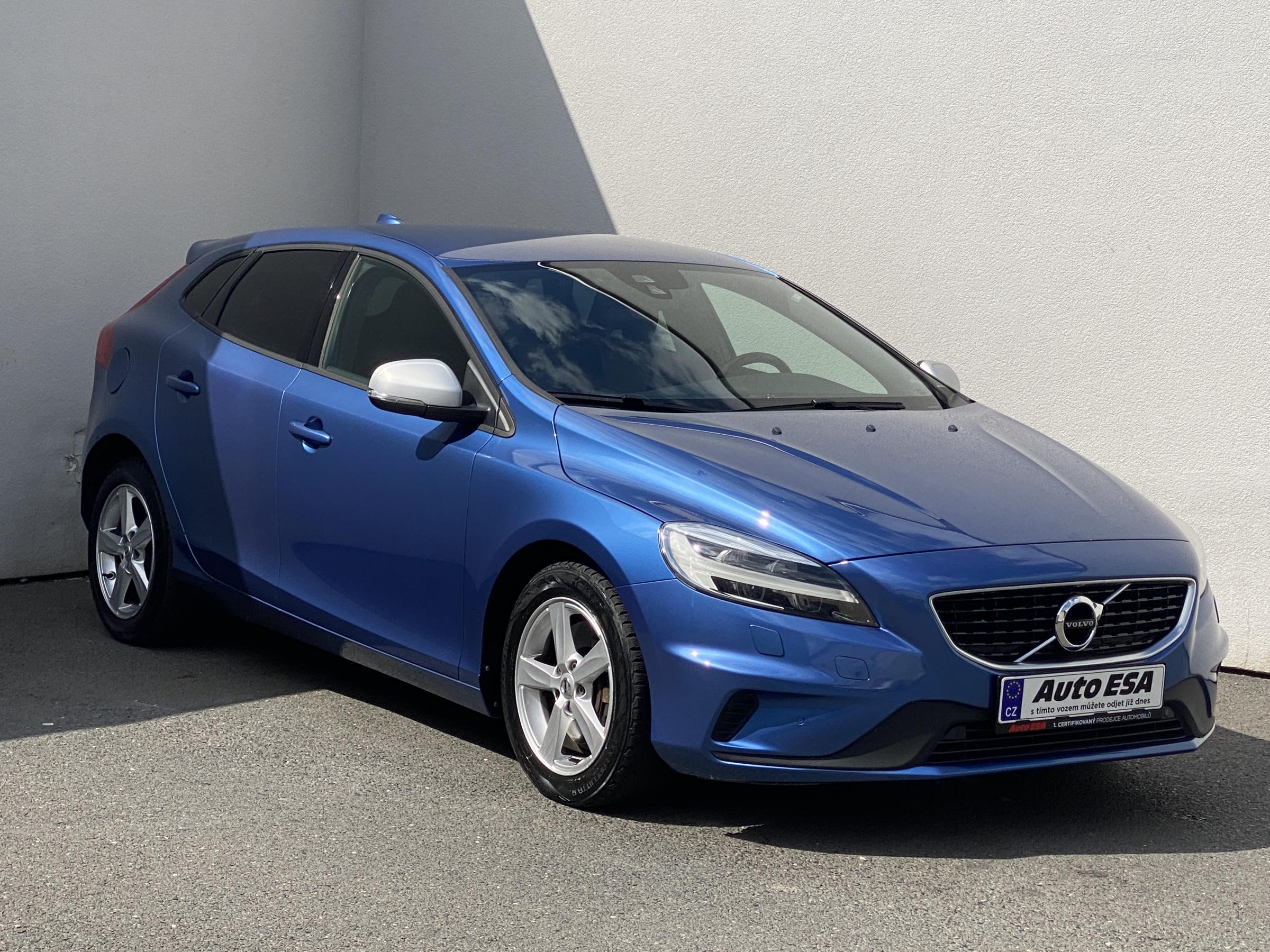 Volvo V40, 2017 - pohled č. 1