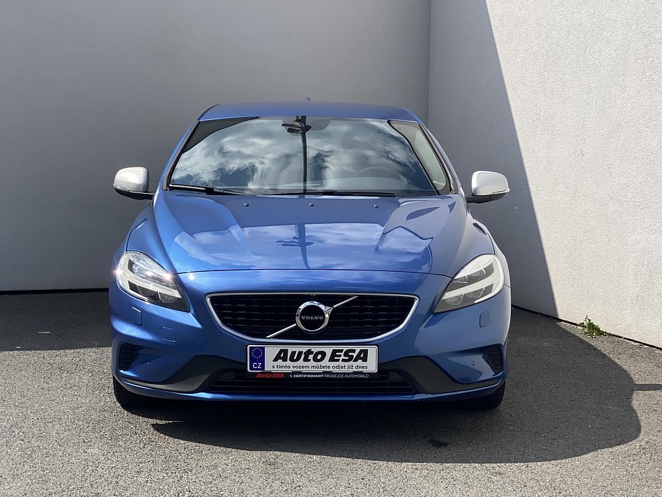 Volvo V40 2.0 D3 R-design