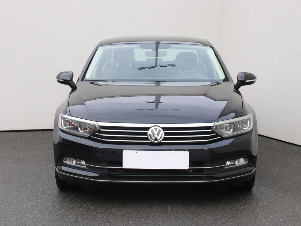 Volkswagen Passat, 2016 - pohled č. 2