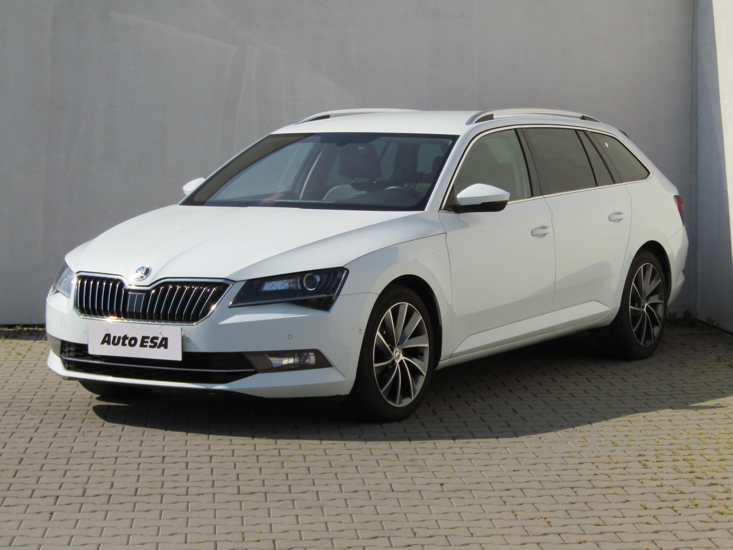 Škoda Superb III, 2016 - pohled č. 3