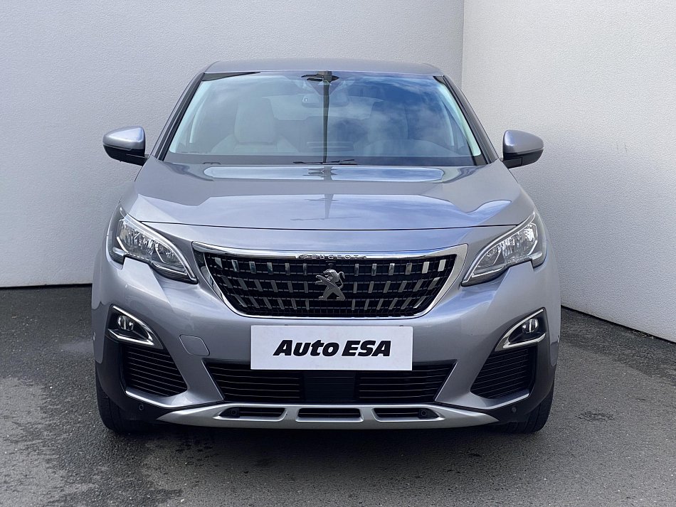 Peugeot 3008 1.2PT Allure