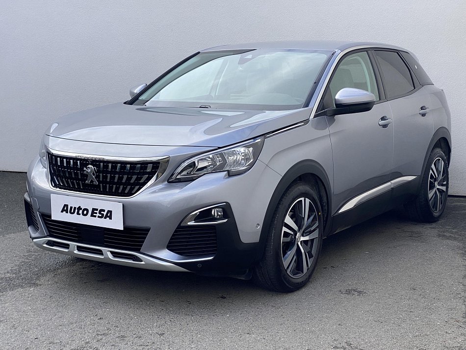 Peugeot 3008 1.2PT Allure