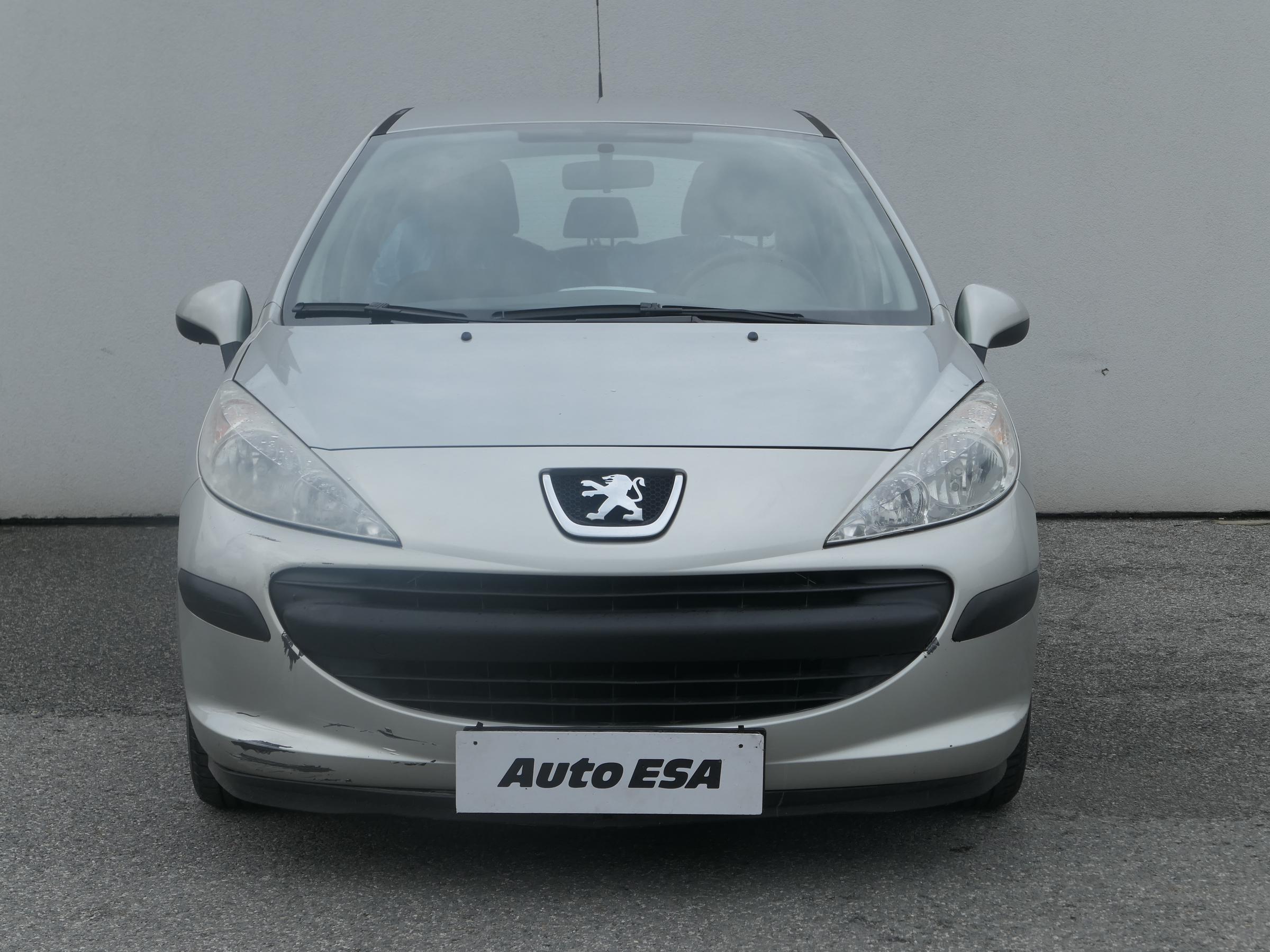 Peugeot 207, 2007 - pohled č. 2