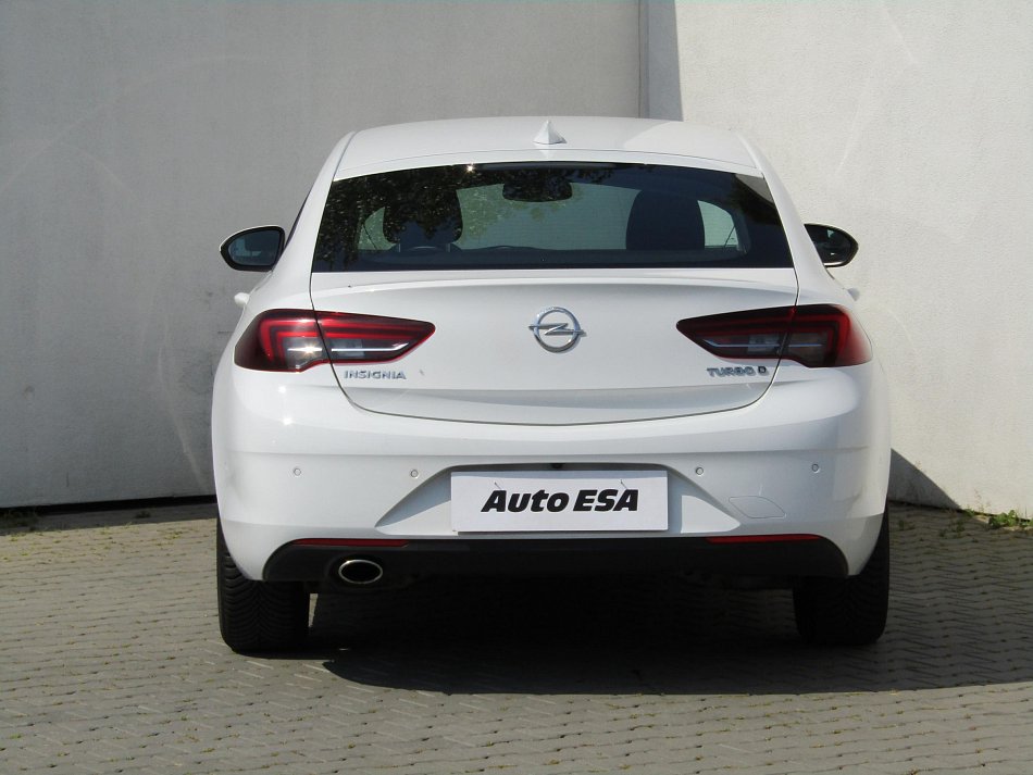 Opel Insignia 2.0CDTi 