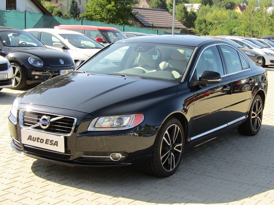 Volvo S80 2.4D5  4x4