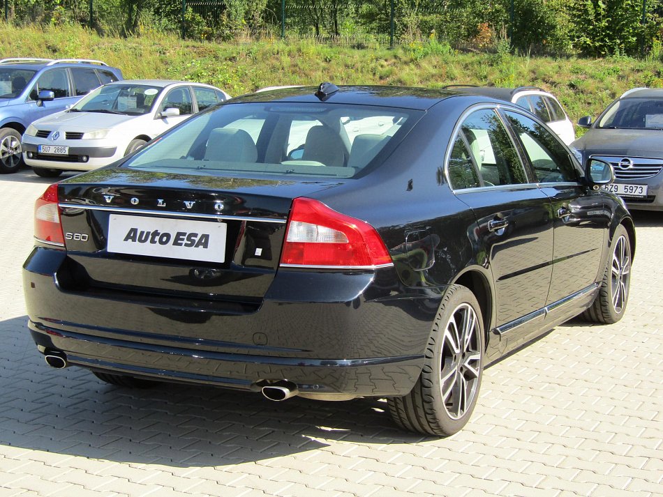 Volvo S80 2.4D5  4x4