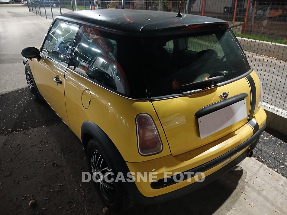 Mini Cooper 1.6 i 