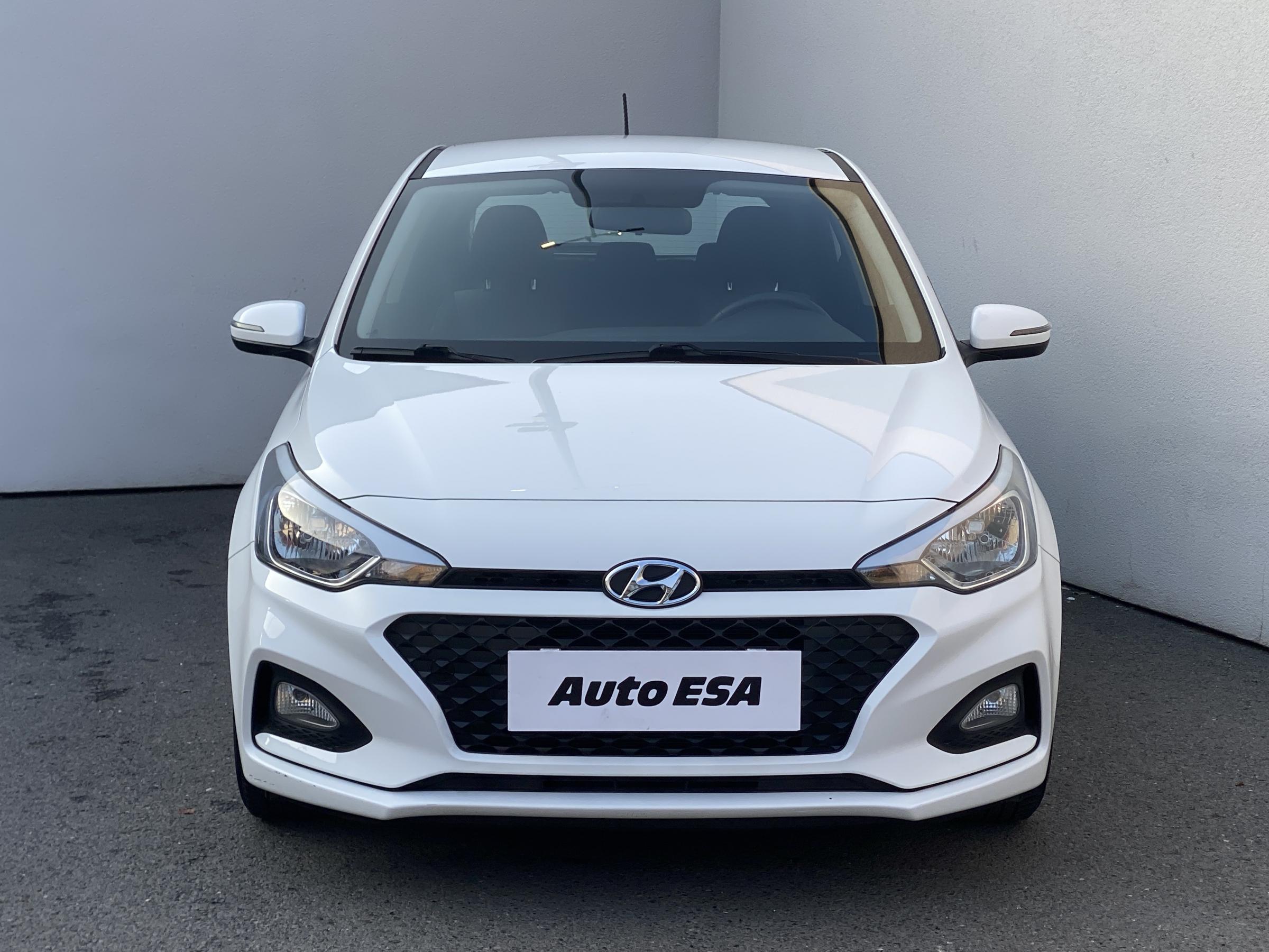 Hyundai i20, 2020 - pohled č. 2