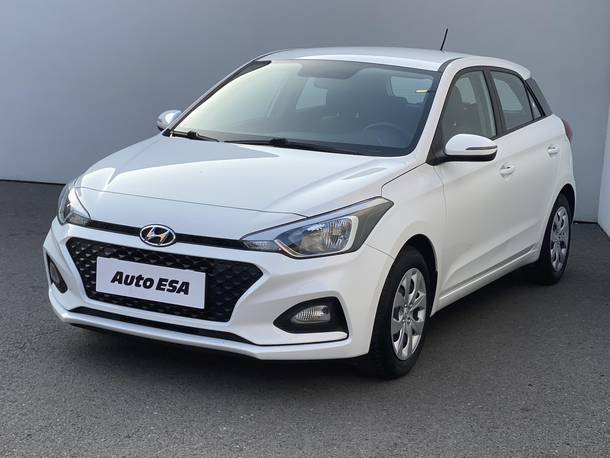 Hyundai i20, 2020 - pohled č. 3