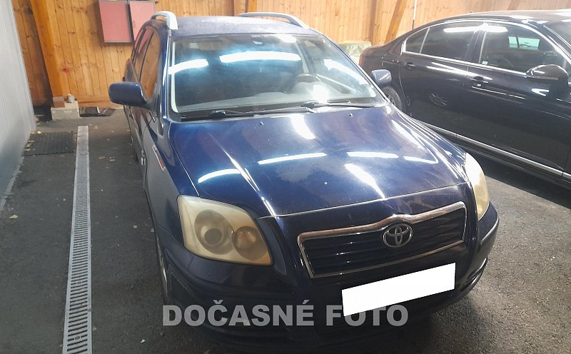 Toyota Avensis 2.2 DCAT 