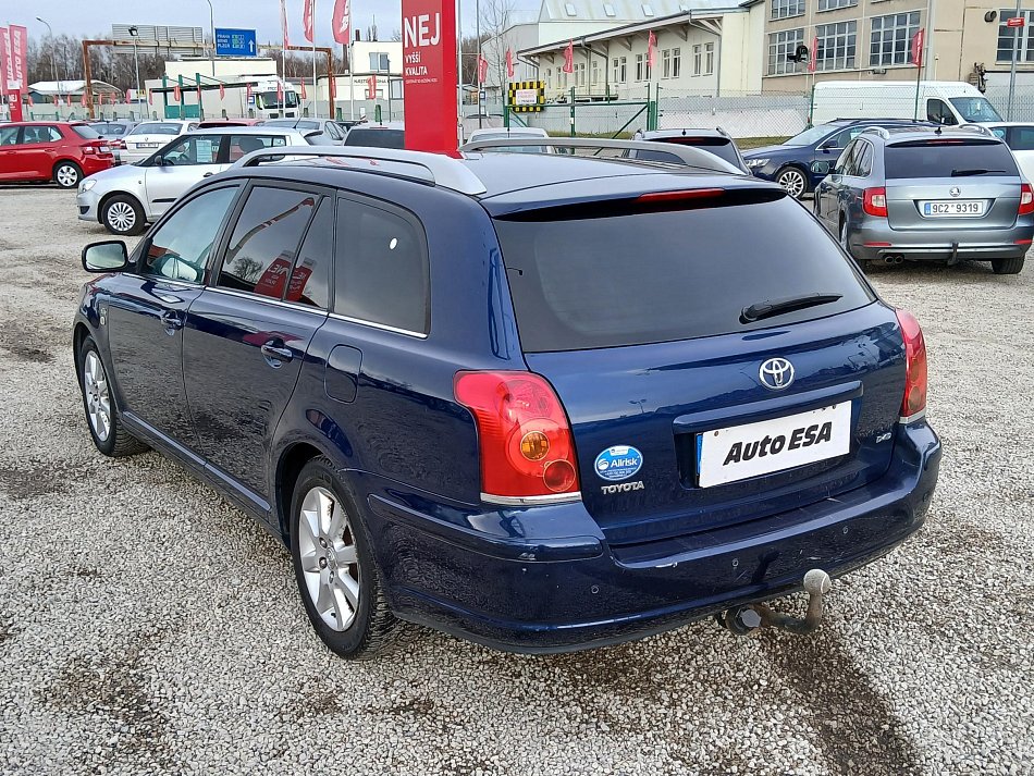 Toyota Avensis 2.2 D-CAT 