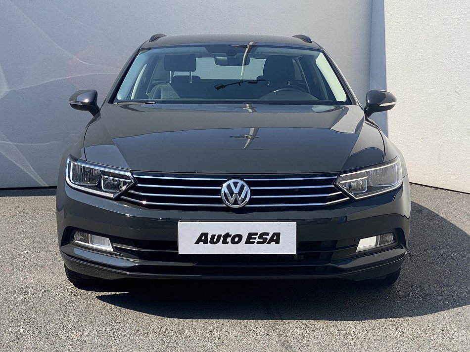 Volkswagen Passat 2.0 TDi Trendline