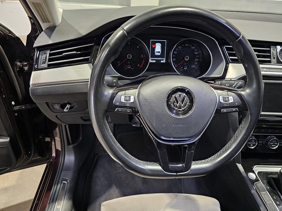 Volkswagen Passat 2.0TDi 