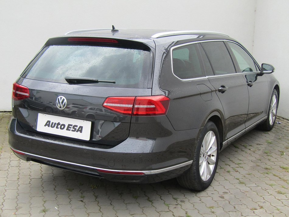 Volkswagen Passat 2.0 TDi Highline