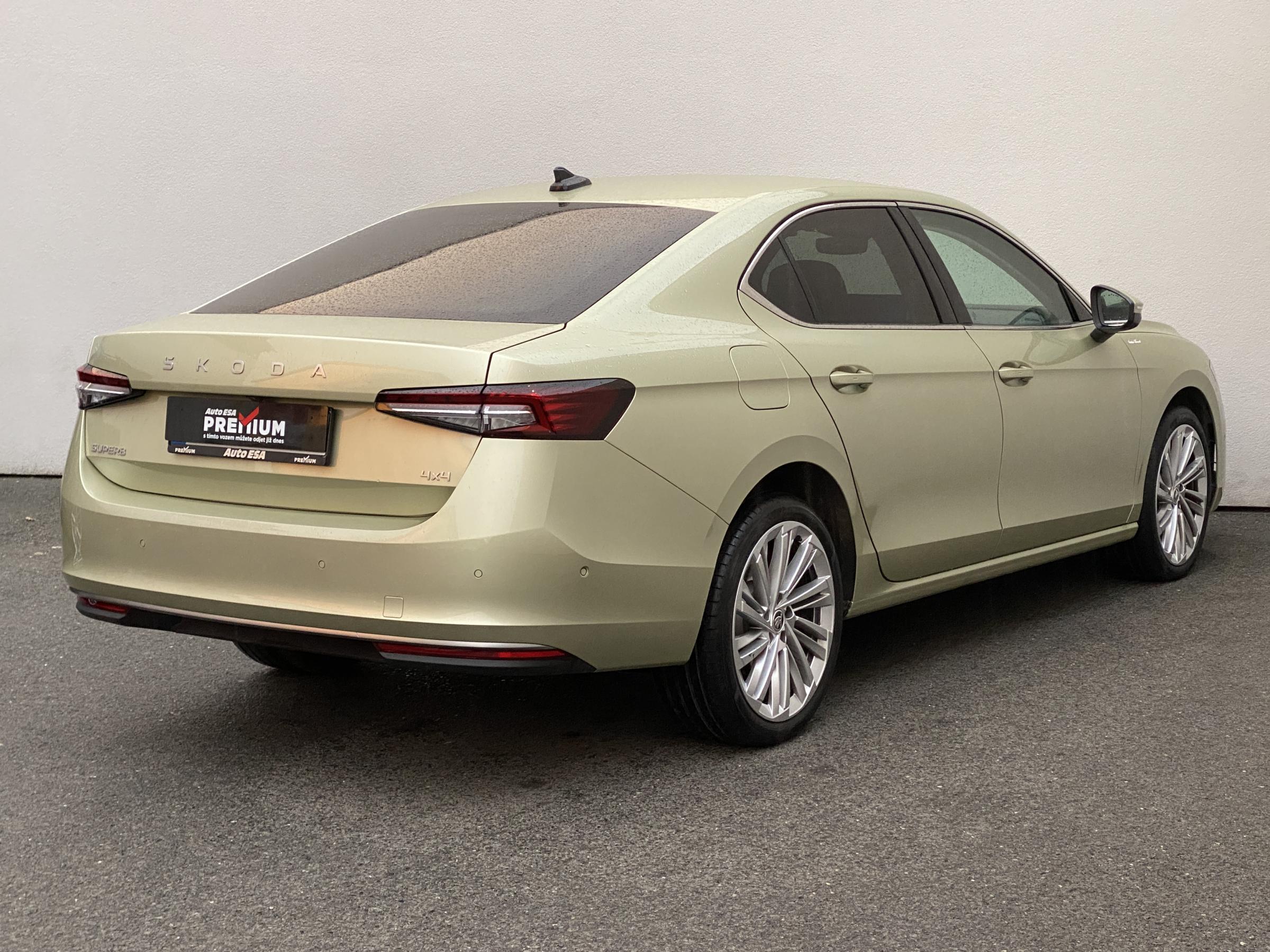 Škoda Superb IV, 2024 - pohled č. 4