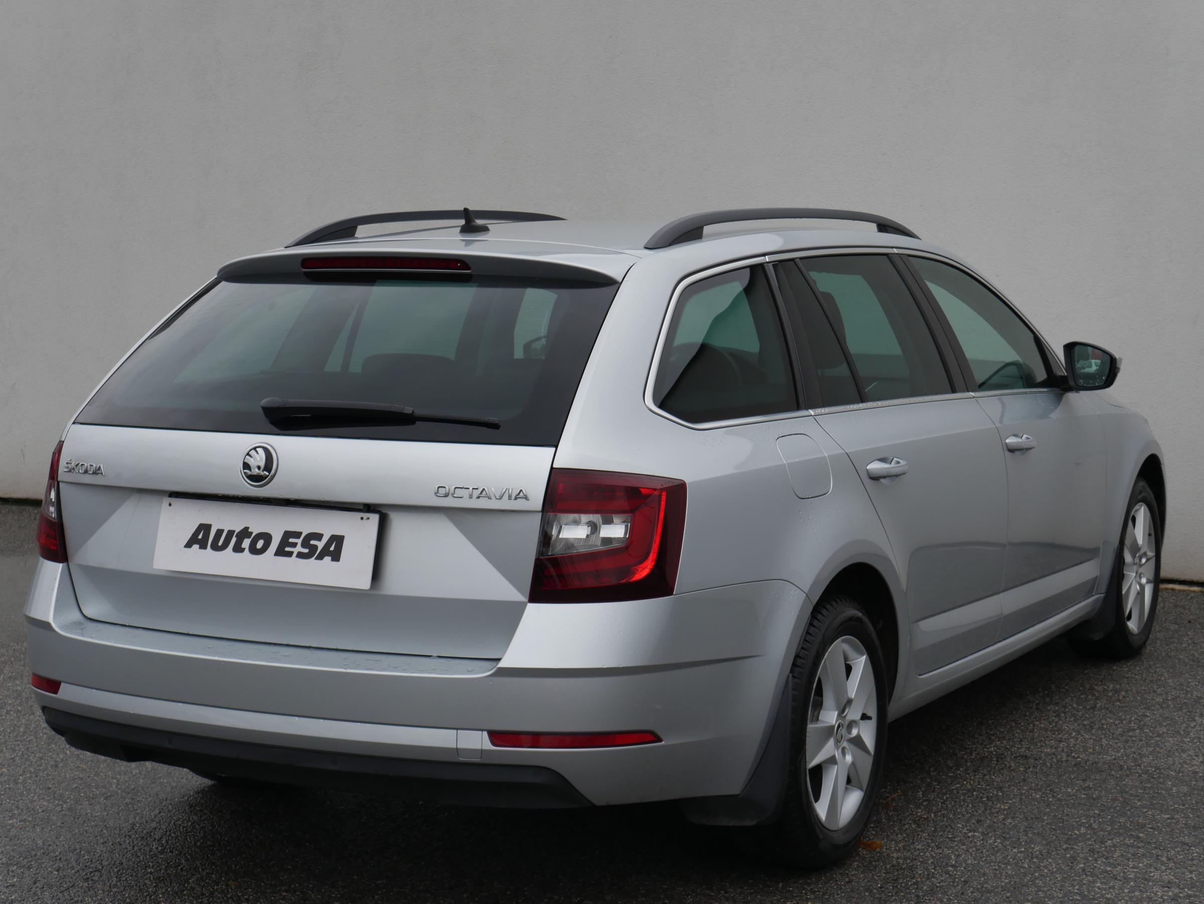 Škoda Octavia III, 2018 - pohled č. 6