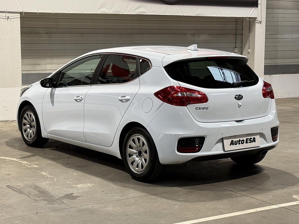 Kia Ceed 1.6GDi 