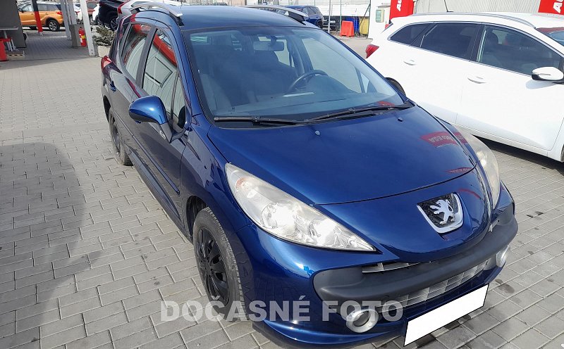 Peugeot 207 1.4 i 