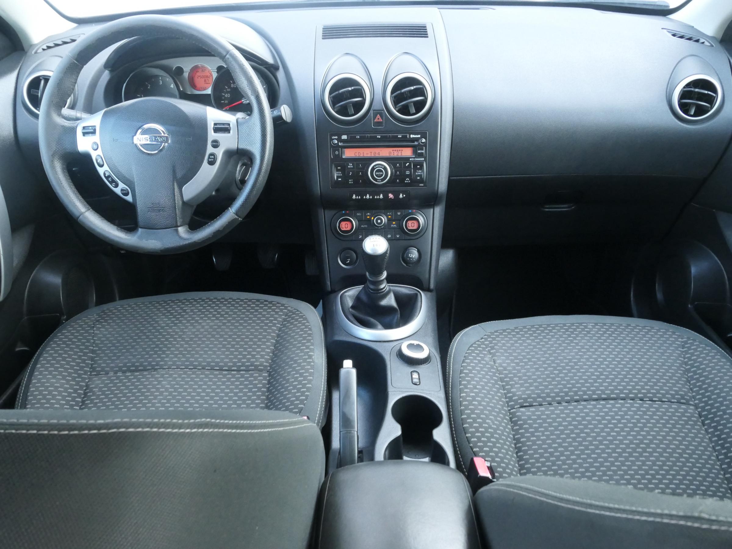 Nissan Qashqai, 2010 - pohled č. 9