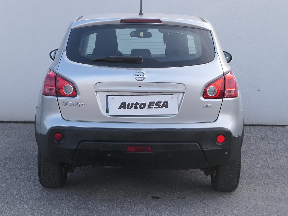 Nissan Qashqai 2.0 DCi  4x4