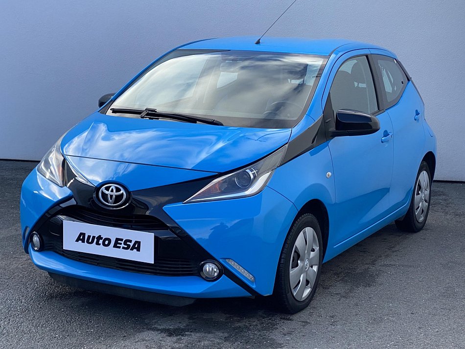 Toyota Aygo 1.0i 