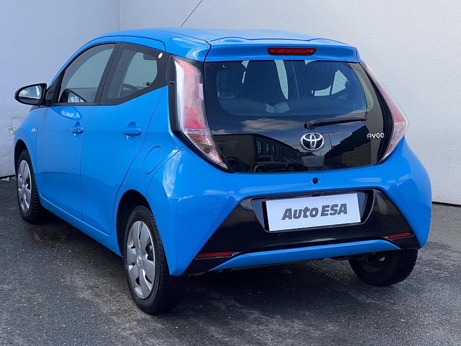 Toyota Aygo 1.0i 