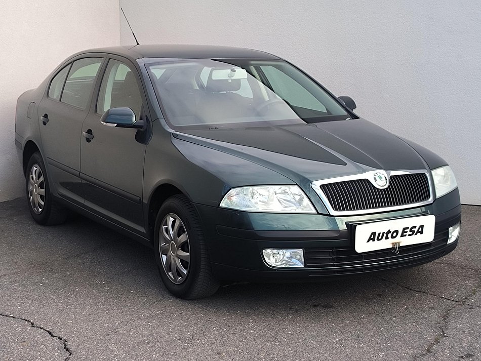 Škoda Octavia II 1.6 MPi Ambiente