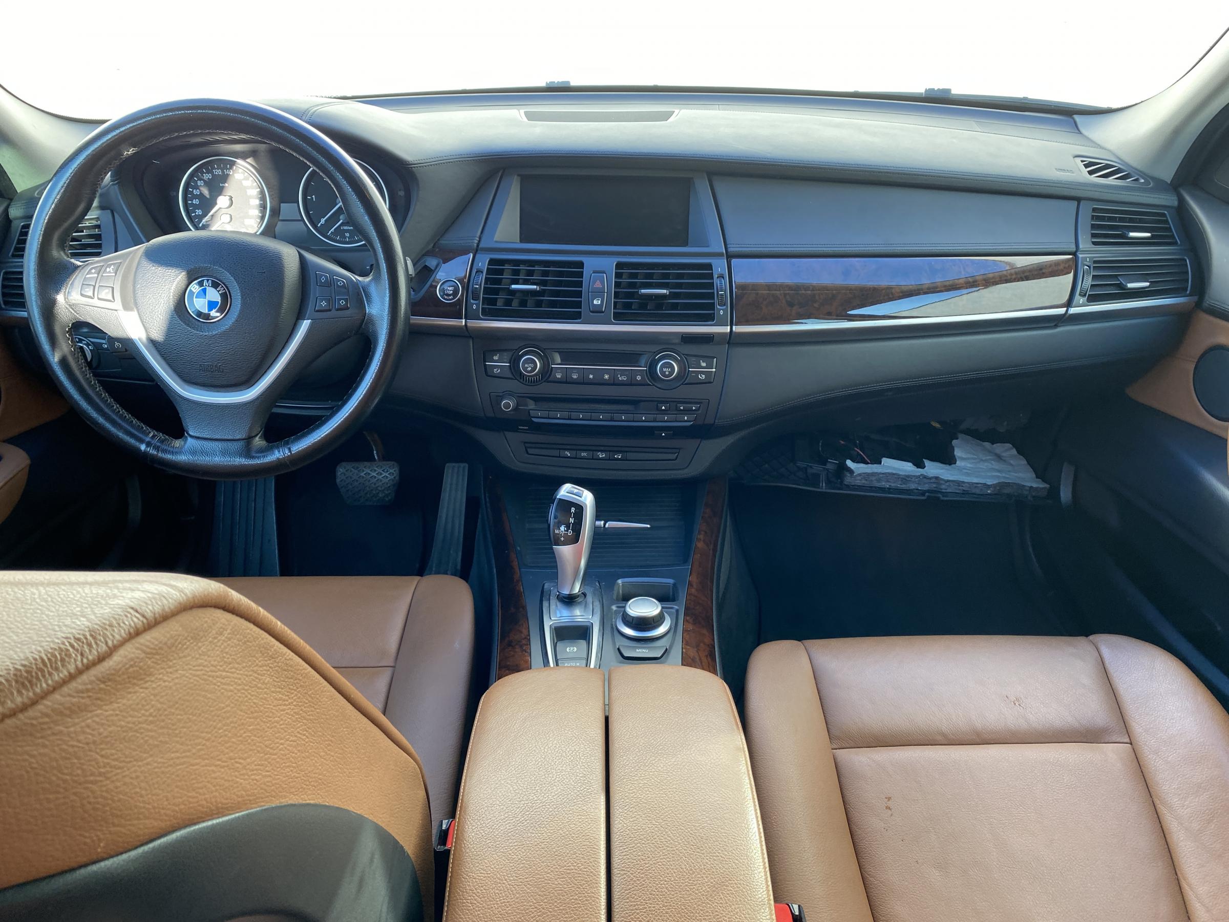 BMW X5, 2009 - pohled č. 11
