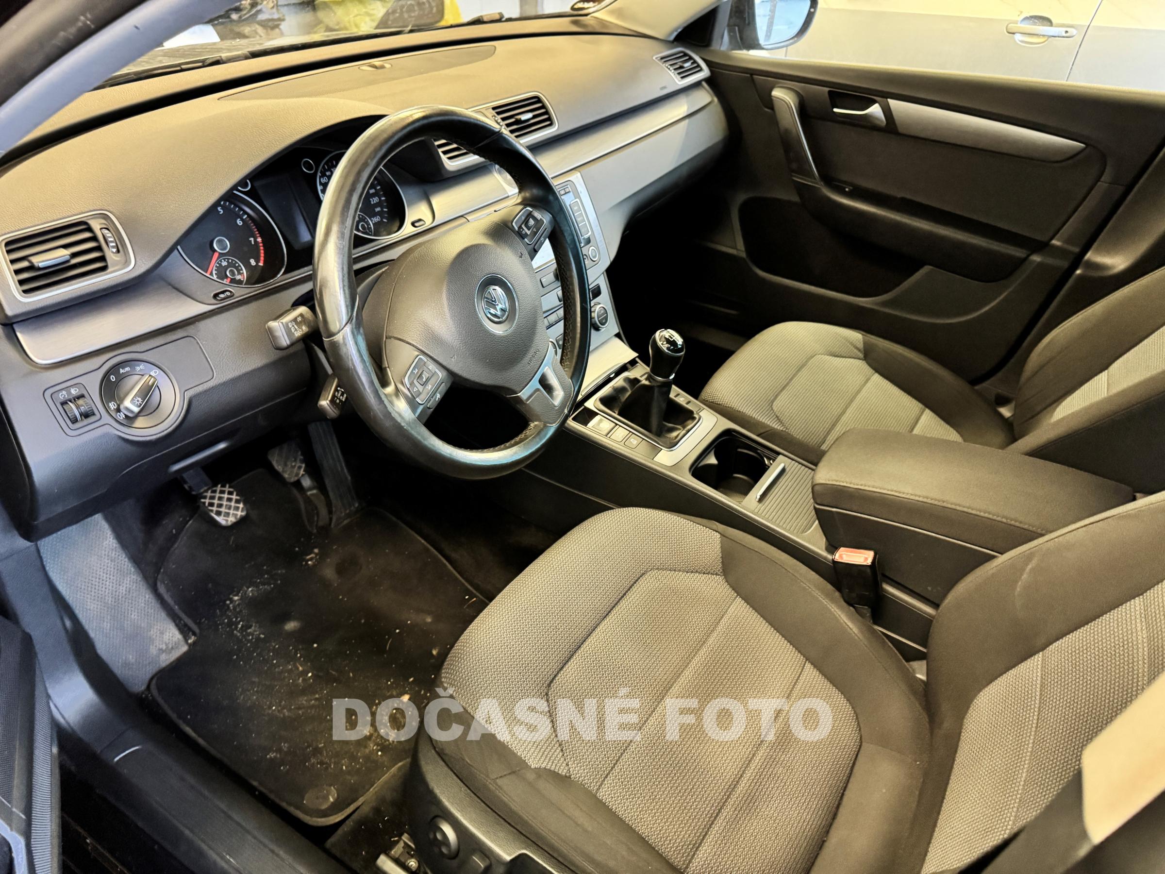 Volkswagen Passat, 2013 - pohled č. 3