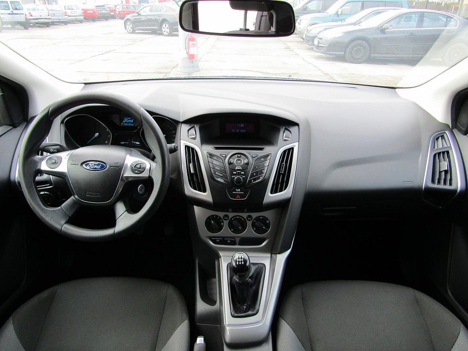 Ford Focus 1.6i 