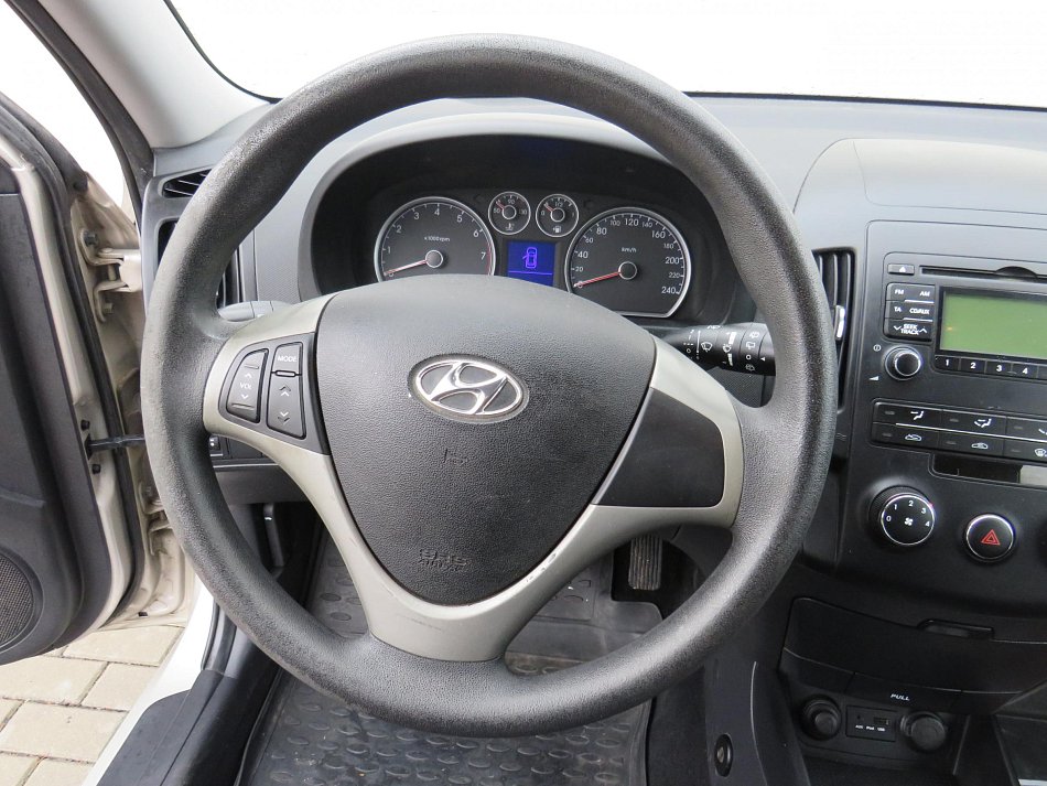 Hyundai I30 1.4i 