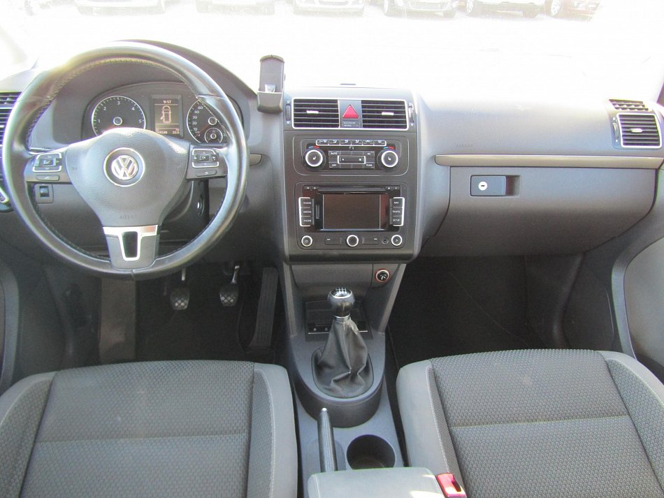 Volkswagen Touran 1.6 TDi 