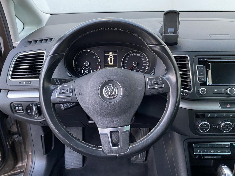 Volkswagen Sharan 2.0 TDi Life 7míst