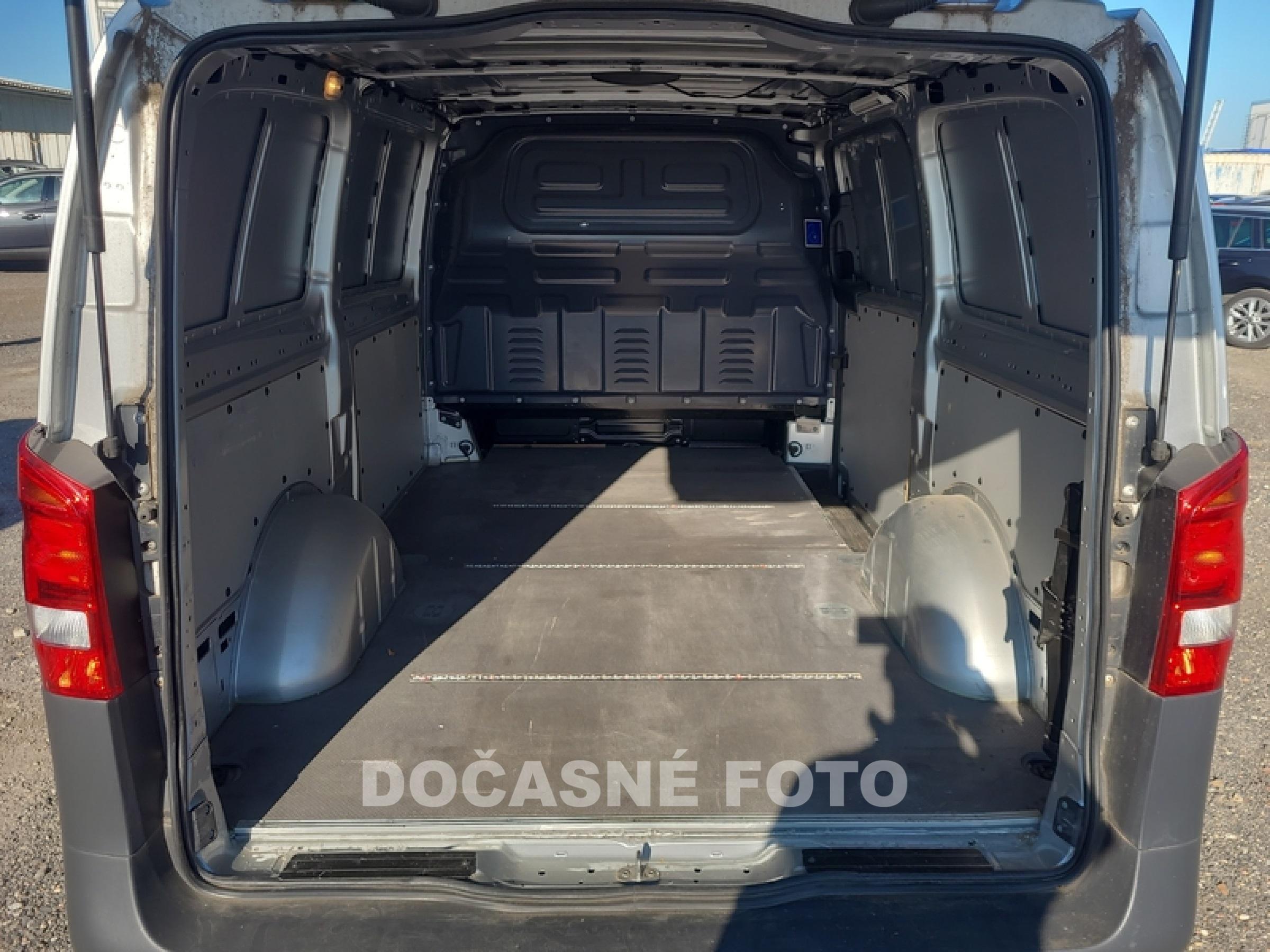 Mercedes-Benz Vito, 2019 - pohled č. 9