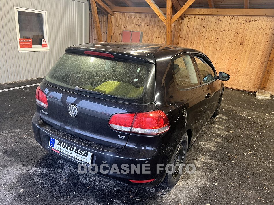 Volkswagen Golf 1.6i Trendline