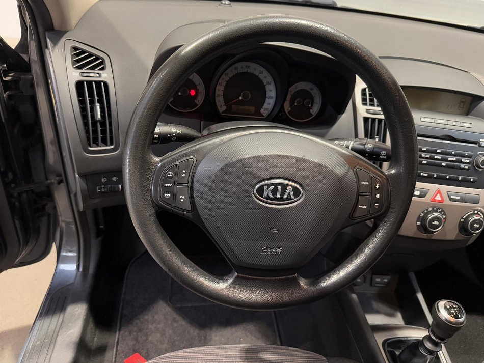 Kia Ceed 1.4i 