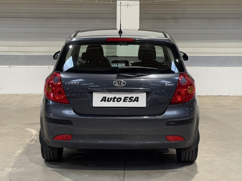 Kia Ceed 1.4i 