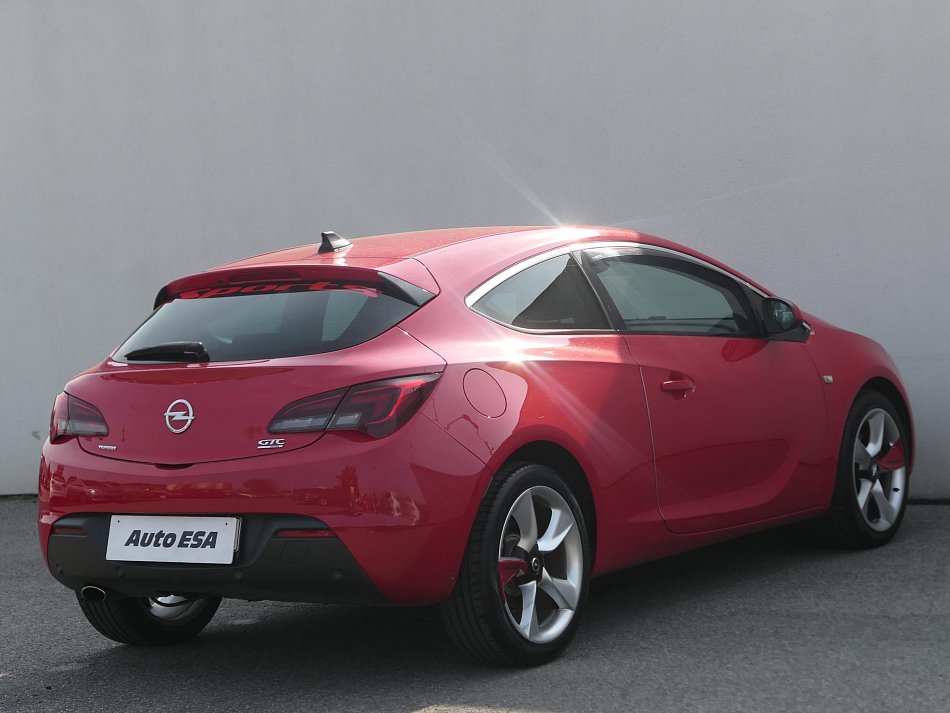 Opel Astra 1.4T GTC