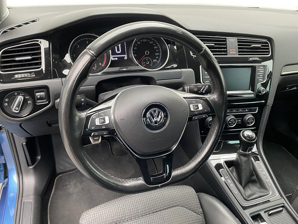 Volkswagen Golf 2.0 TDi Highline