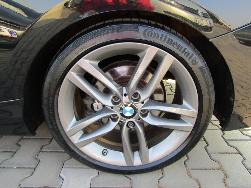 BMW Řada 2 2.0d M Paket 220d