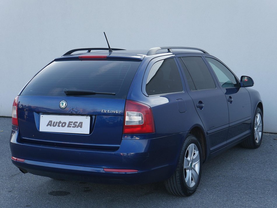 Škoda Octavia II 1.6 TDi Elegance