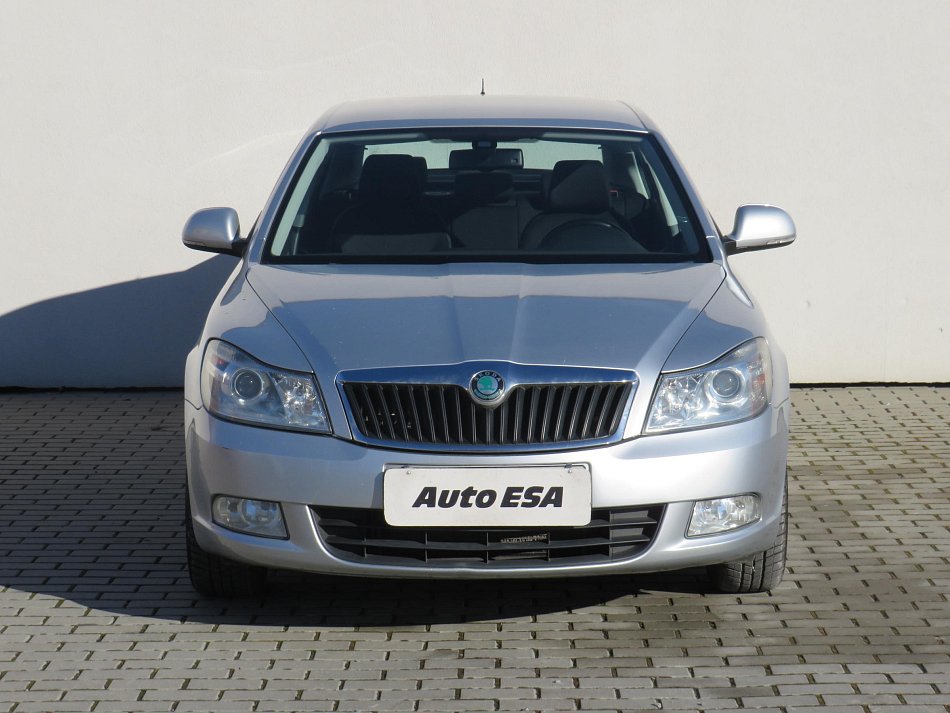 Škoda Octavia II 1.6 TDi Elegance