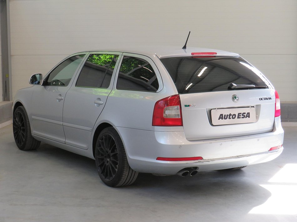 Škoda Octavia II 2.0 TDi RS