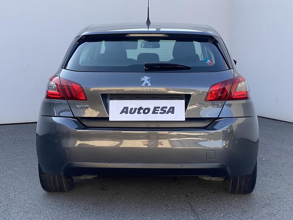 Peugeot 308 1.2 PT Access