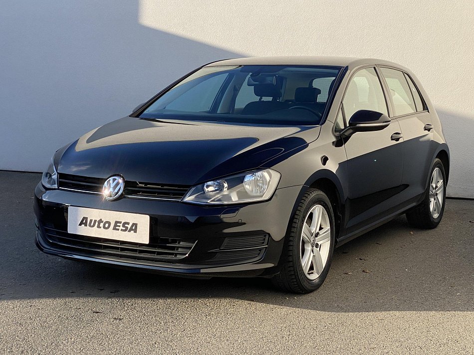 Volkswagen Golf 2.0 TDi Comfortline VII