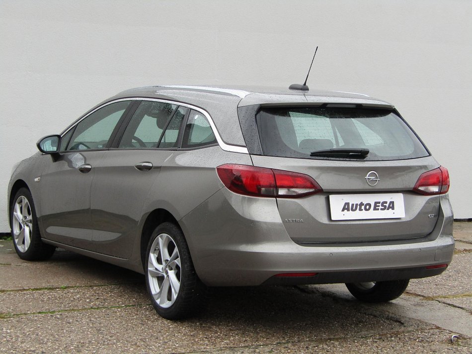 Opel Astra 1.6 CDTi 